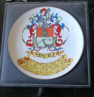 Escudo Sánchez Porcelana + Historia Apellido