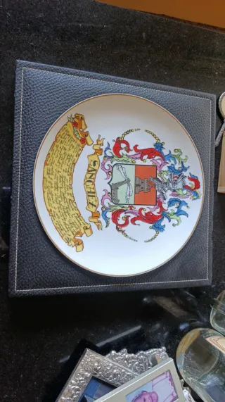 Escudo Sánchez Porcelana + Historia Apellido