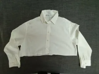 Camisa corta Bershka blanca T.34
