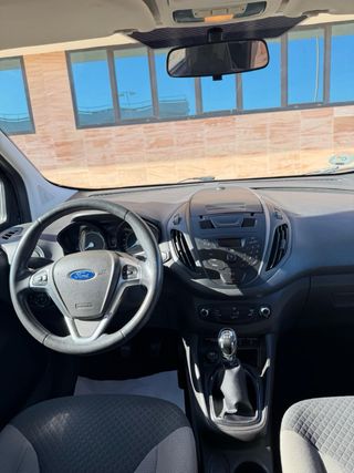 Ford Tourneo Connect 2016