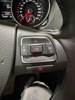 Volkswagen Golf 2011 2.0TDI 140CV