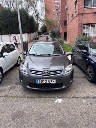 Toyota Auris 2010