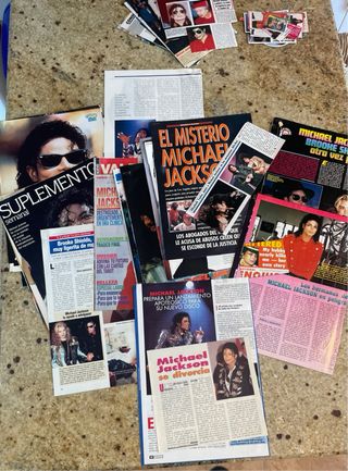 Gran colección Michael Jackson: pósters y prensa