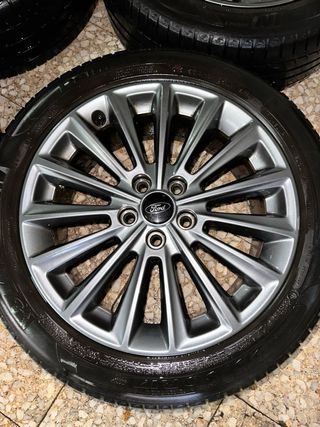 Llantas Ford Focus ST-Line 17” + Michelin