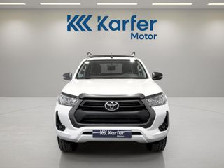 Toyota Hilux 2.4 D-4D Cabina Doble GX
