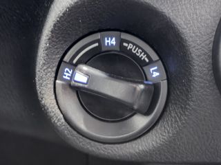 Toyota Hilux 2.4 D-4D Cabina Doble GX