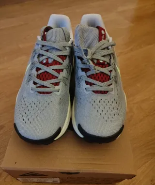 Nike react Pegasus trail 5.Talla 43