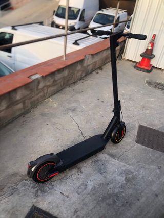 Ninebot G30 Patinete Eléctrico
