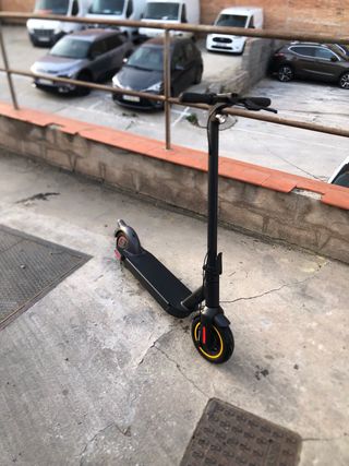 Ninebot G30 Patinete Eléctrico