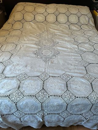 Copriletti Pizzo Cantù fatti a mano