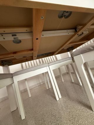 Mesa y 6 Sillas Comedor Blancas