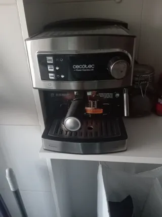 Cafetera Cecotec Power Espresso 20