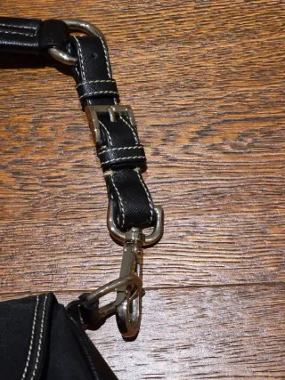 Borsa nera in tessuto tecnico e pelle