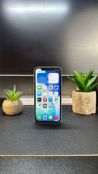 iPhone 12 128GB Blanco • Batería 100% • Mínimo uso