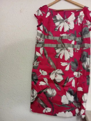 Vestido floreado boda.52