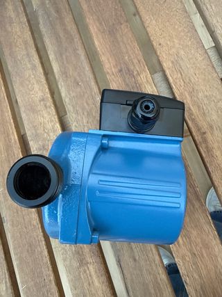 Bomba de agua GUT GHN25/55-130-1/2