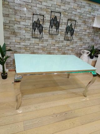 MESA DE COMEDOR - NUEVA