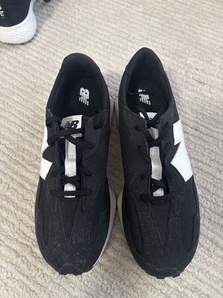 Zapatillas negras New Balance 38,38,5