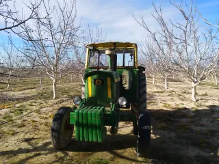 Cultivador tractor jhon deere cuchilla