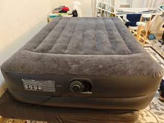 - Materasso Matrimoniale Autogonfiante