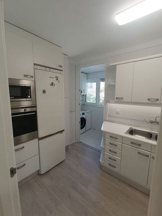 Piso en alquiler en La Carihuela en Torremolinos