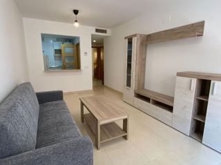 Piso en alquiler en Gamarra - La Trinidad en Málaga