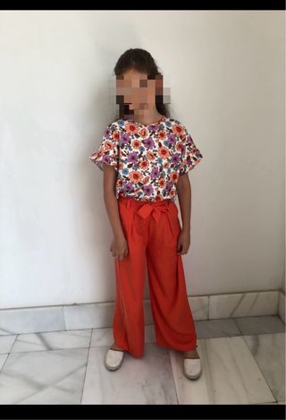 Conjunto C&A niña blusa y pantalón T:10
