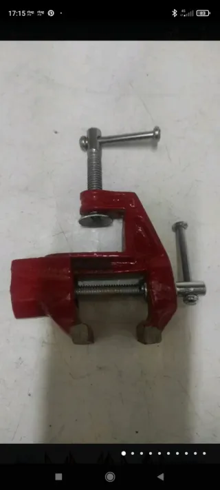 Tornillo de banco pequeño