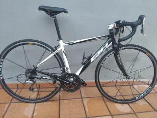 Bicicleta BH Volan Carretera