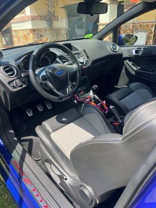 Ford Fiesta st 182cv