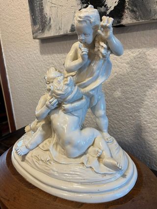 Querubes putti de porcelana blanca