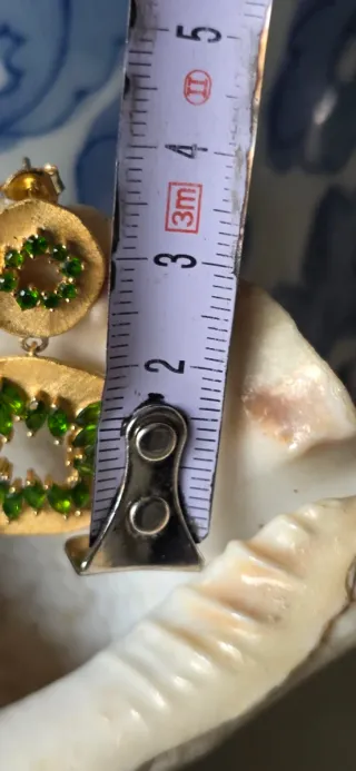 Preciosos pendientes de colección diopsidos