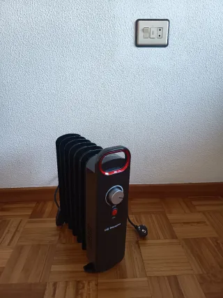 Radiador compacto de aceite a estrenar