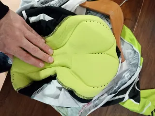 Equipación Ciclismo BYK Europa Ovini. Talla m.