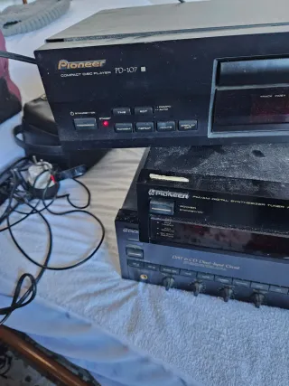 Equipo Pioneer PD-107 y amplificador