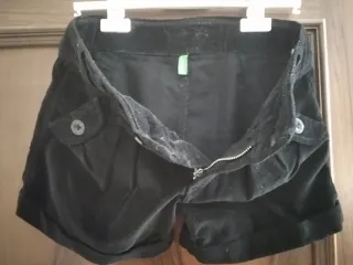 Bermuda nera in velluto