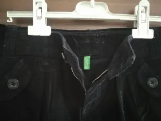 Bermuda nera in velluto