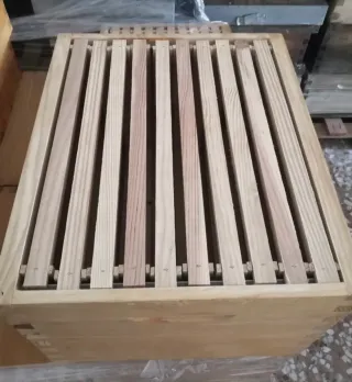 Colmena Langstroth nueva