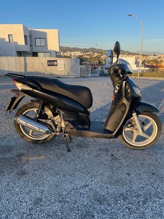 Honda SH125i Scooter