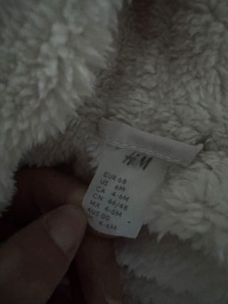 Mono de nieve H&M para bebé