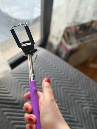 Palo Selfie Morado con Cable