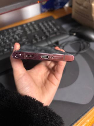 Samsung Galaxy S22 Ultra 5G burdeo