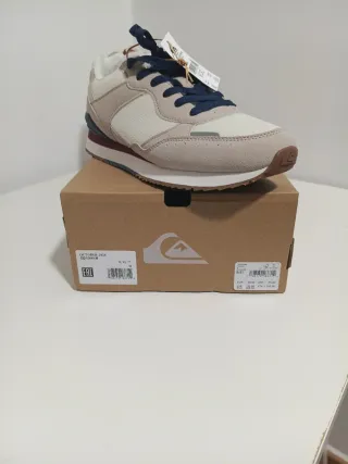 Zapatillas nuevas Quiksilver Talla 41 Beige/Blanco