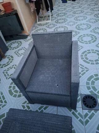 Mesa y Sillas Ratan Exterior Gris