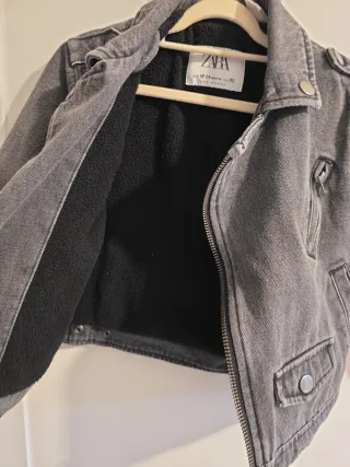 Chaqueta vaquera Zara con borreguillo