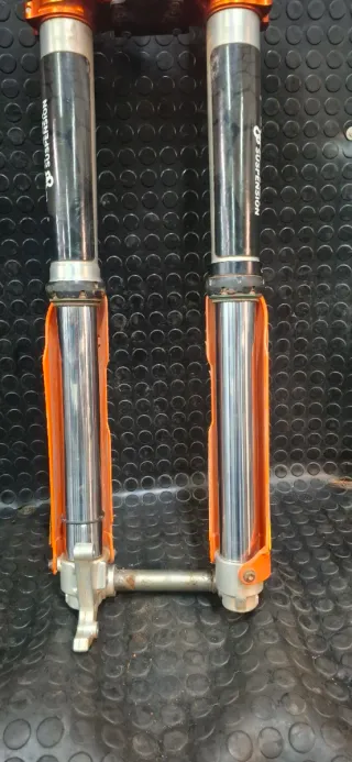 Horquillas WP Doble Cartucho 48mm ktm husqvarna