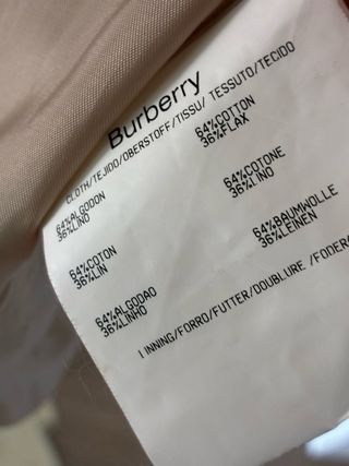 Conjunto Burberry Beige y Marrón