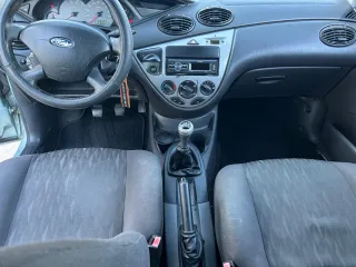 Ford Focus  1.6 cc 2004