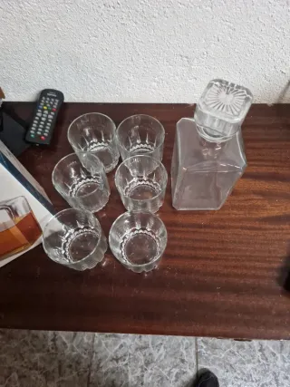 Juego Cristar Vasos y Licorera