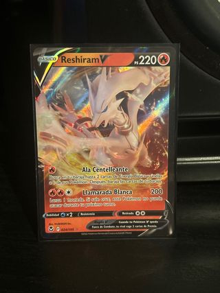 Carta Pokémon Reshiram V 220 PS